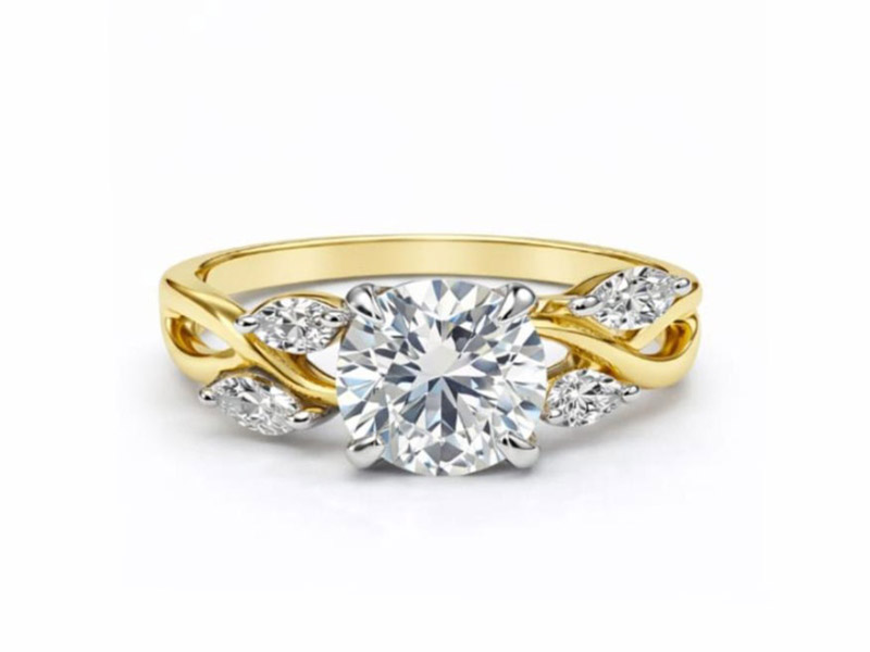 Gold Diamond Ring D